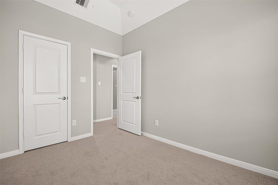 Spacious, unfurnished interior of a new home in , Houston (Image 34). Spacious, unfurnished interior of a new home in , Houston (Image 34).
