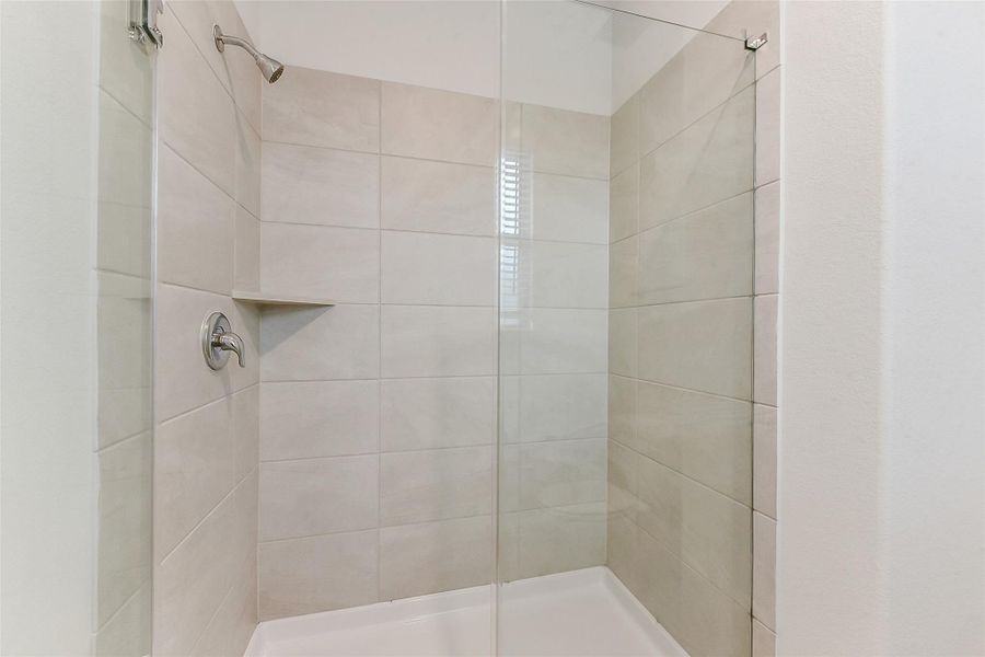 Close-up of interior finishes inside a home in Anderson Lakes, Houston (Image 18).