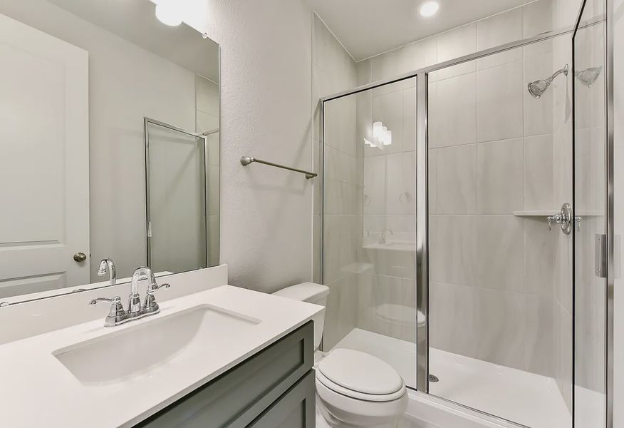 Plan 4039 bath 3 - 16 of 17