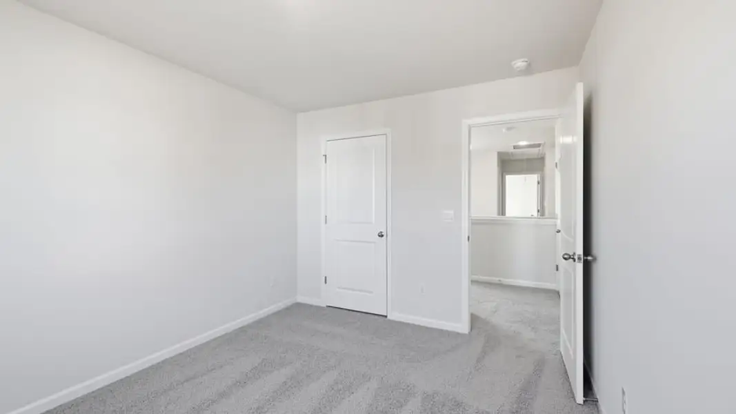 Spacious, unfurnished interior of a new home in Cedar Gap, Fountain Inn (Image 31). Spacious, unfurnished interior of a new home in Cedar Gap, Fountain Inn (Image 31).