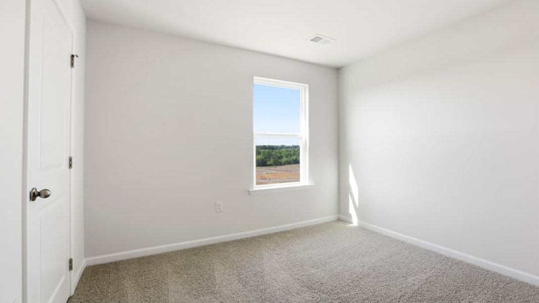 Spacious, unfurnished interior of a new home in Baxter Village, Boiling Springs (Image 30).