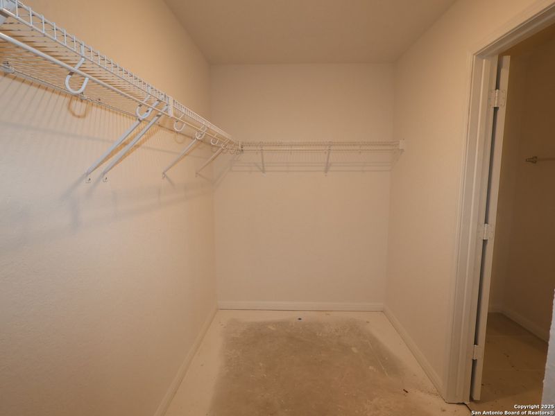 Image 30 of a home in Greenspoint Heights.