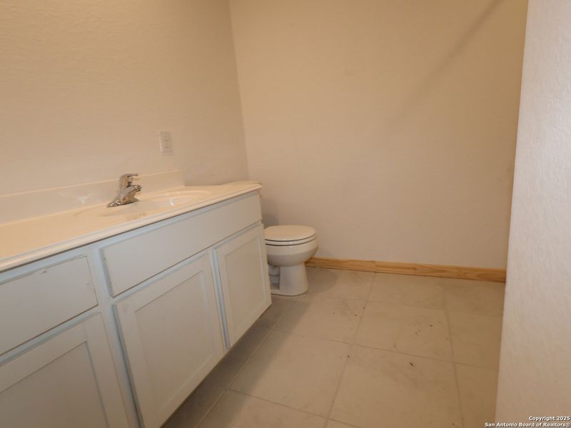 Image 40 of a home in Greenspoint Heights.