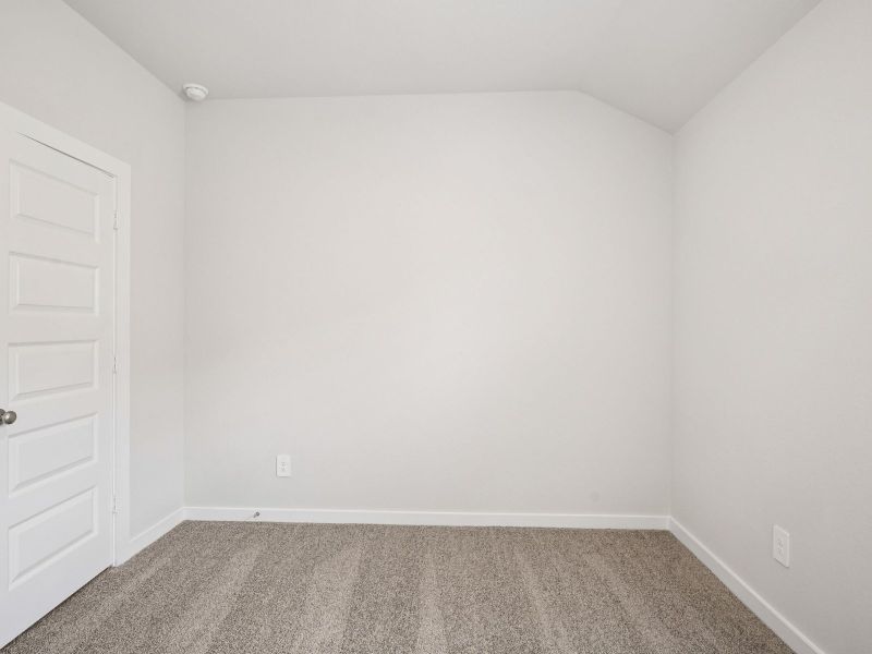 Spacious, unfurnished interior of a new home in Riviera Pines - Classic Series, Huffman (Image 13).