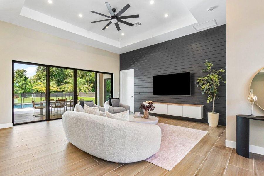 011-221MilestoneWay-WestPalmBeach-FL-334 011-221MilestoneWay-WestPalmBeach-FL-334