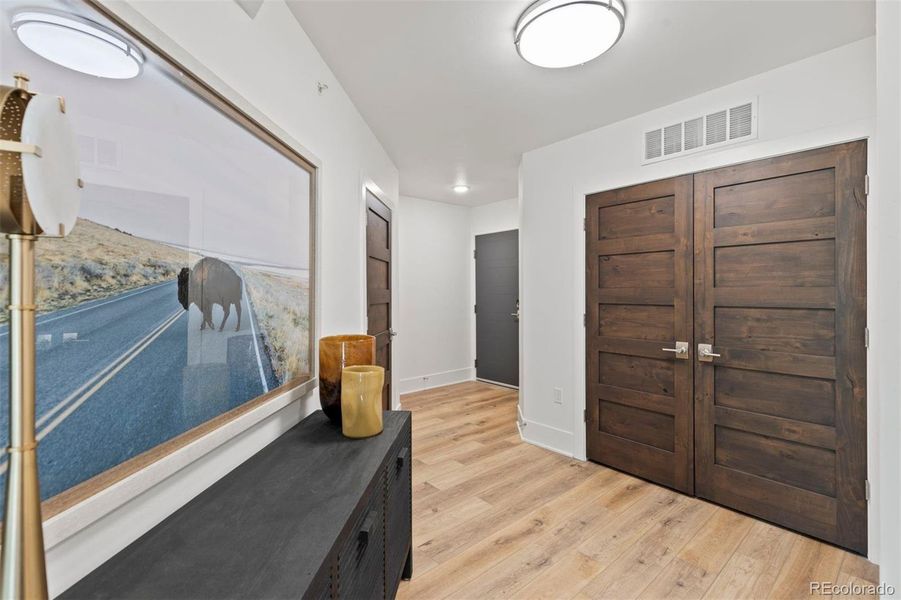 Furnished interior view inside a new home in , Silverthorne (Image 16).
