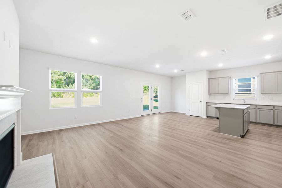 Spacious, unfurnished interior of a new home in Grand Arbor, Blythewood (Image 31). Spacious, unfurnished interior of a new home in Grand Arbor, Blythewood (Image 31).