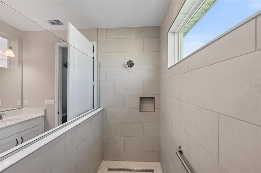 Close-up of interior finishes inside a home in , Ocala (Image 21).