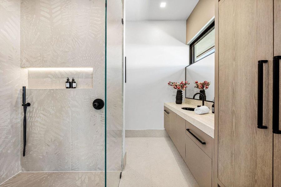 067-1831SabalPalmDrive-BocaRaton-FL-3343