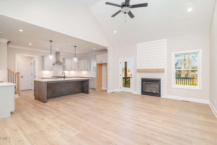 017_wag04118-edit_190 017_wag04118-edit_190