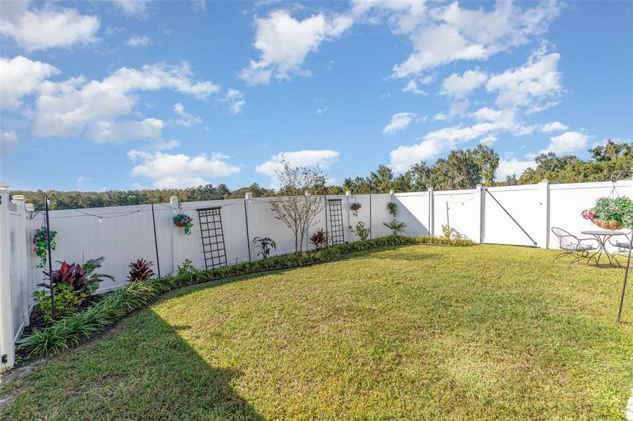 Exterior details and patio area of a home in , Lake City (Image 21).