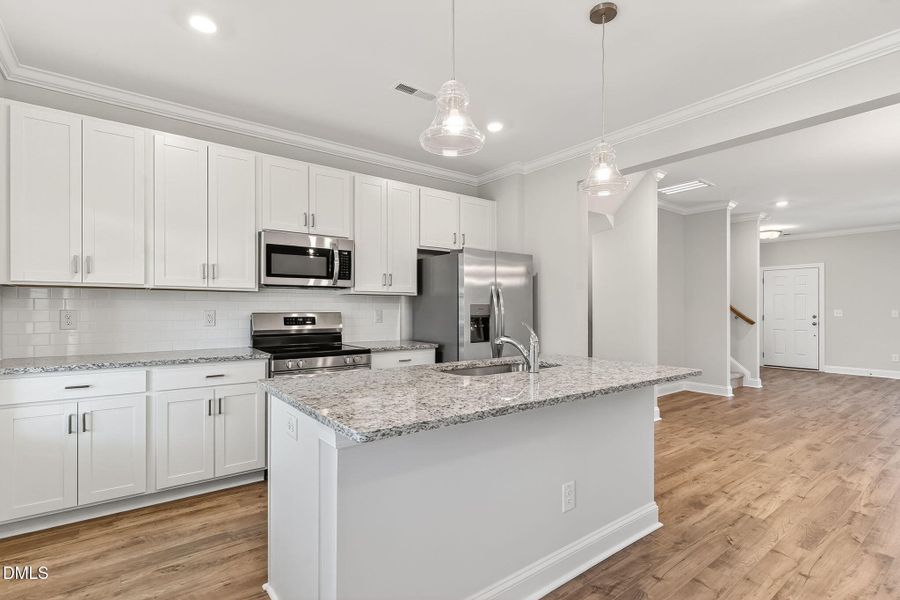 Ral_Forestville_Lot20 (15)