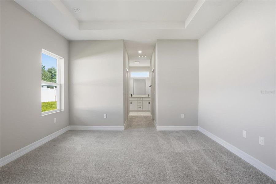 Spacious, unfurnished interior of a new home in , Ocala (Image 17).