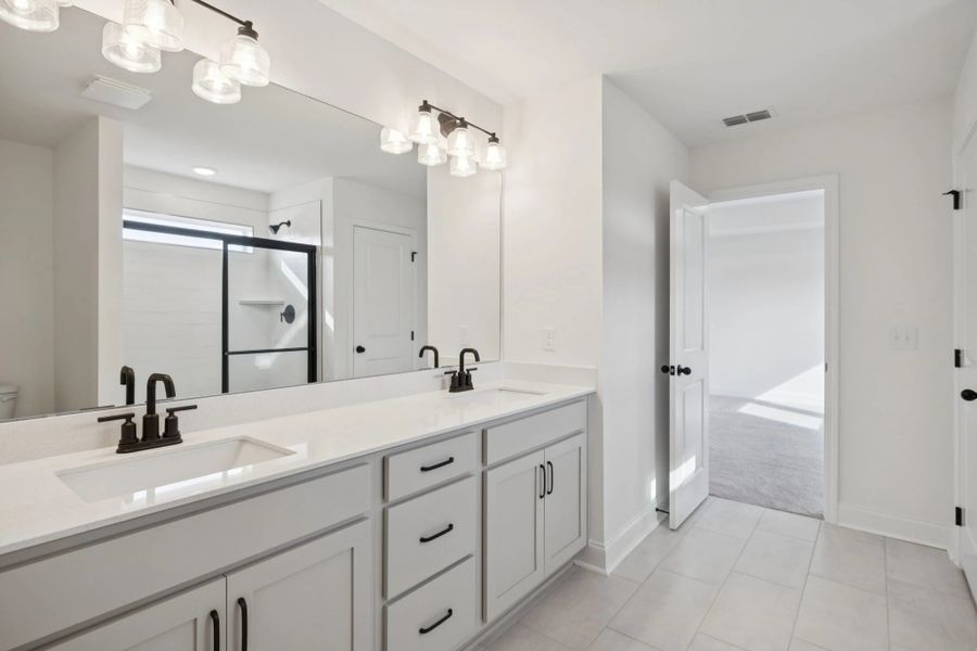 Furnished interior view inside a new home in Ascent at Arbor Ridge, La Vergne (Image 10).