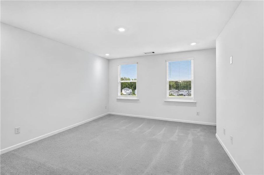 Spacious, unfurnished interior of a new home in Timber Ridge, Douglasville (Image 37). Spacious, unfurnished interior of a new home in Timber Ridge, Douglasville (Image 37).