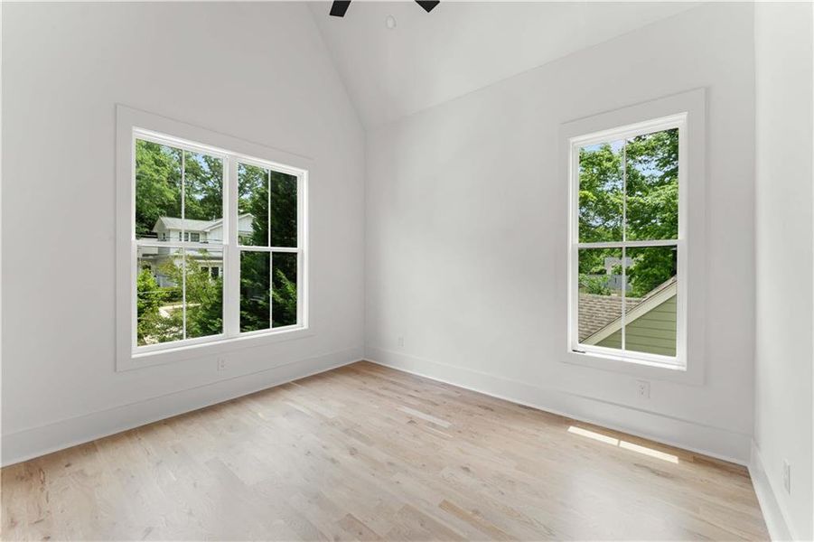 Spacious, unfurnished interior of a new home in , Atlanta (Image 22).