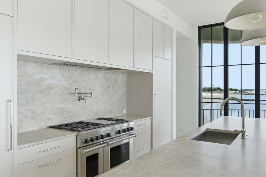 Furnished interior view inside a new home in , Sullivan's Island (Image 20).