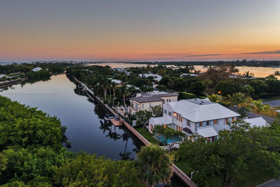 Natural landscape and outdoor views near in Palm Beach (Image 65). Natural landscape and outdoor views near in Palm Beach (Image 65).