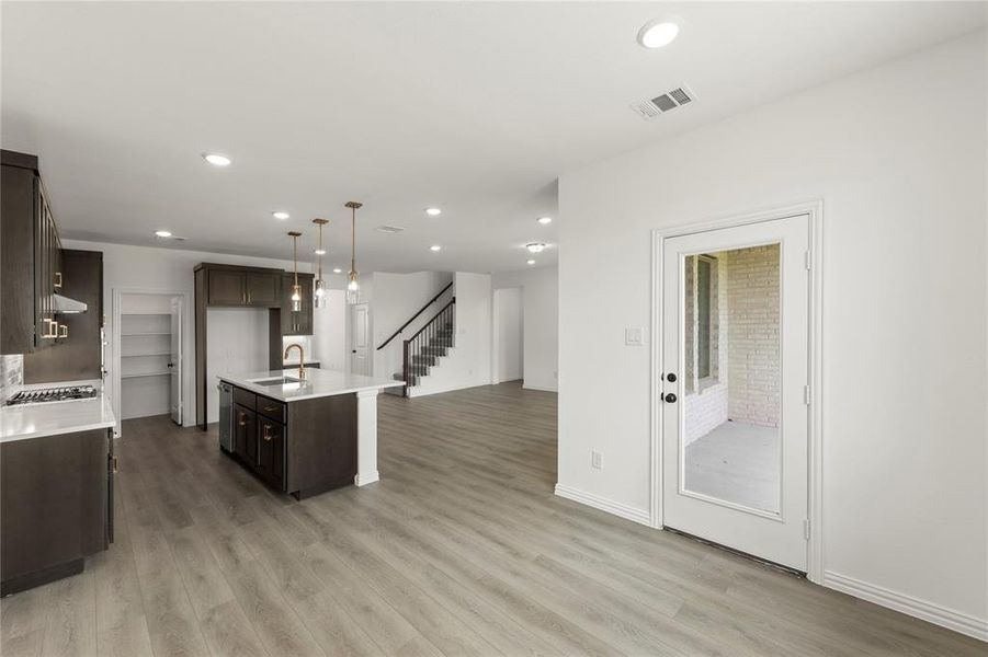 12. 744 Waterhouse - Dining (2) 12. 744 Waterhouse - Dining (2)