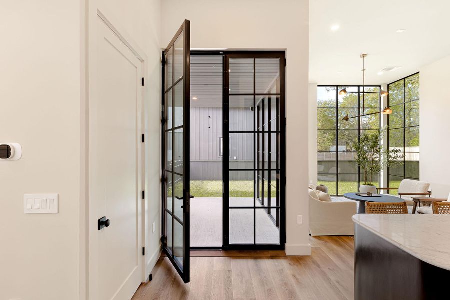 Spacious, unfurnished interior of a new home in , Austin (Image 27). Spacious, unfurnished interior of a new home in , Austin (Image 27).