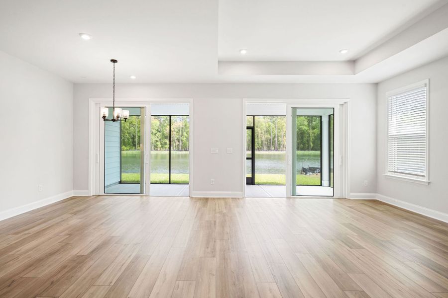 Spacious, unfurnished interior of a new home in Waterways, Richmond Hill (Image 19).