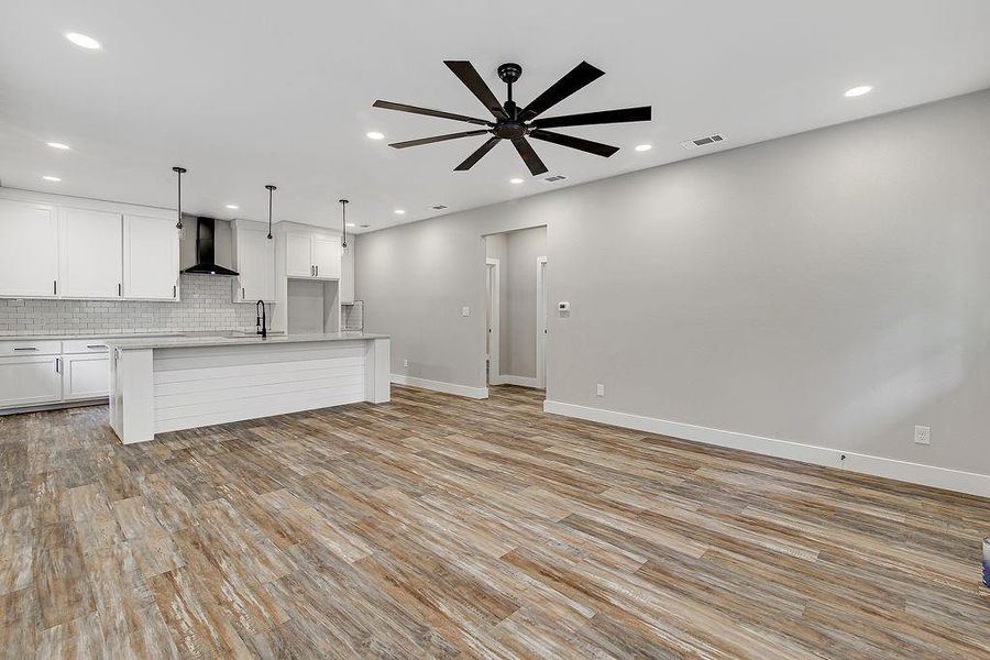 Spacious, unfurnished interior of a new home in , Alvarado (Image 9). Spacious, unfurnished interior of a new home in , Alvarado (Image 9).