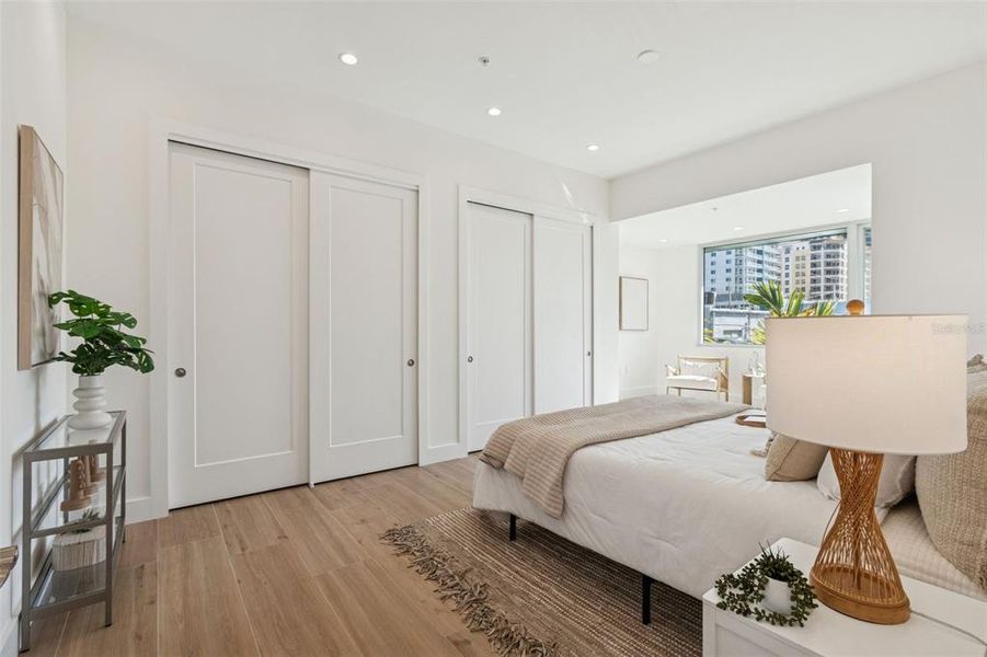 Furnished interior view inside a new home in , Sarasota (Image 13).