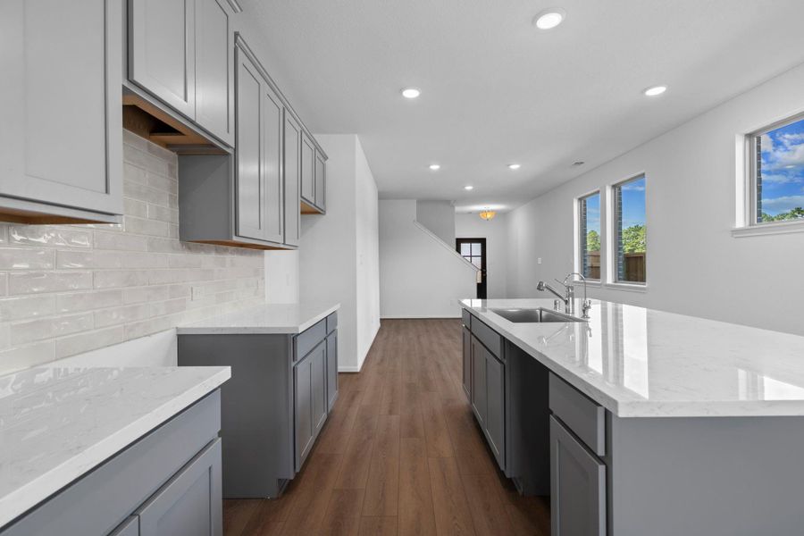 This kitchen is not only a functional space but also has ample storage. Whether you're a seasoned chef or just love to gather and enjoy good food, this kitchen is a dream come true. This kitchen is not only a functional space but also has ample storage. Whether you're a seasoned chef or just love to gather and enjoy good food, this kitchen is a dream come true.