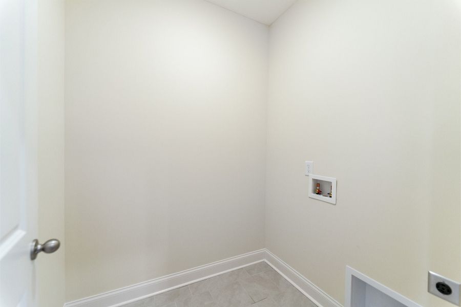 Spacious, unfurnished interior of a new home in The Retreat at Norman Farm, Hendersonville (Image 24). Spacious, unfurnished interior of a new home in The Retreat at Norman Farm, Hendersonville (Image 24).