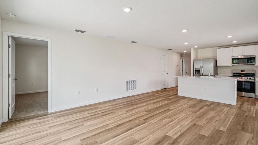 Representative unfurnished interior of a home built from the Greenbriar by D.R. Horton in Somerset Bay, Spring Hill (Image 18). Representative unfurnished interior of a home built from the Greenbriar by D.R. Horton in Somerset Bay, Spring Hill (Image 18).