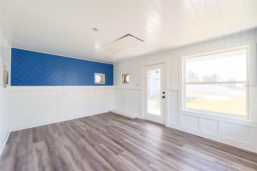 Spacious, unfurnished interior of a new home in , Tampa (Image 66).