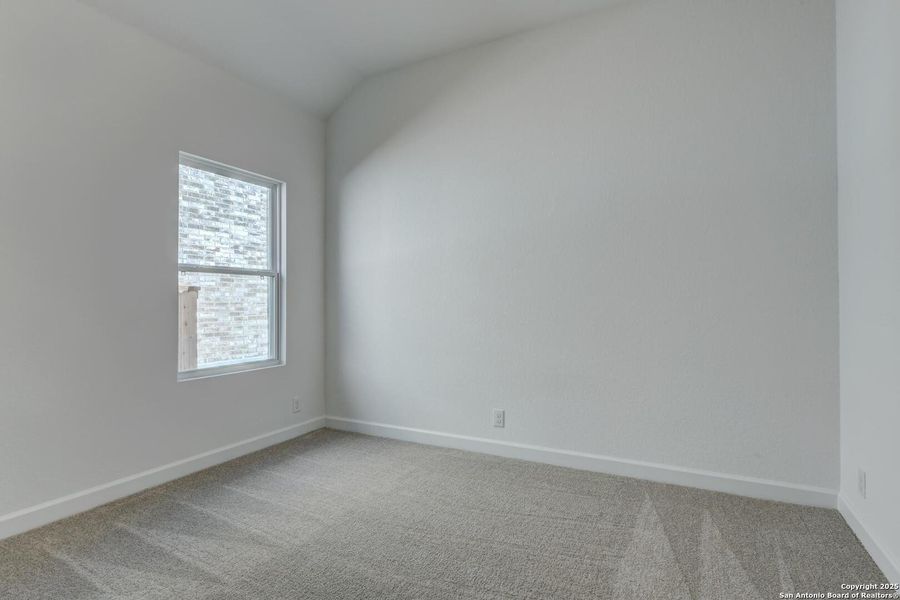 Spacious, unfurnished interior of a new home in Arcadia Ridge, San Antonio (Image 29). Spacious, unfurnished interior of a new home in Arcadia Ridge, San Antonio (Image 29).