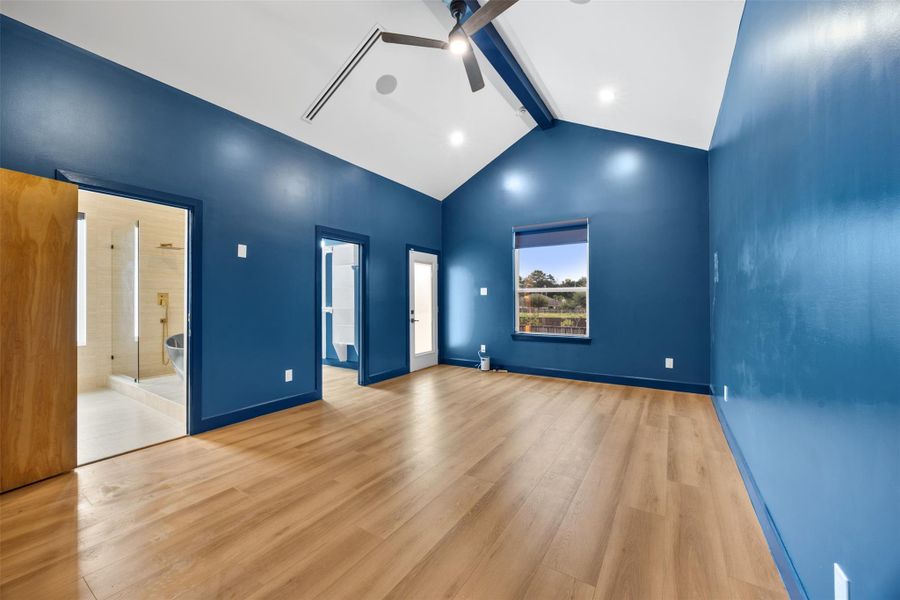 Spacious, unfurnished interior of a new home in , Houston (Image 35). Spacious, unfurnished interior of a new home in , Houston (Image 35).