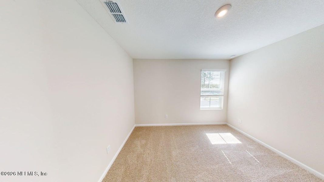 Spacious, unfurnished interior of a new home in Egret Creek, Jacksonville (Image 10).