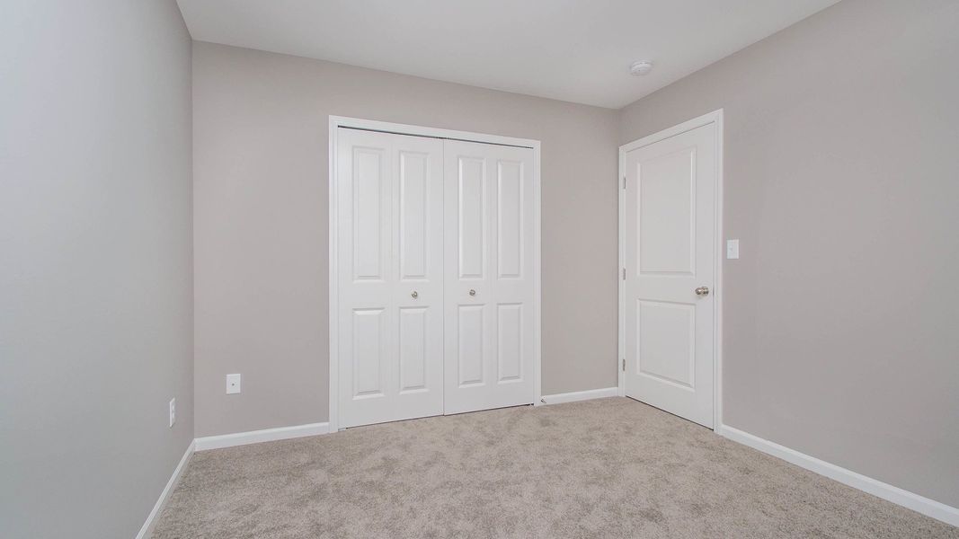 Representative unfurnished interior of a home built from the The Winslow by Norfolk Homes in Valleys, Jackson (Image 71).