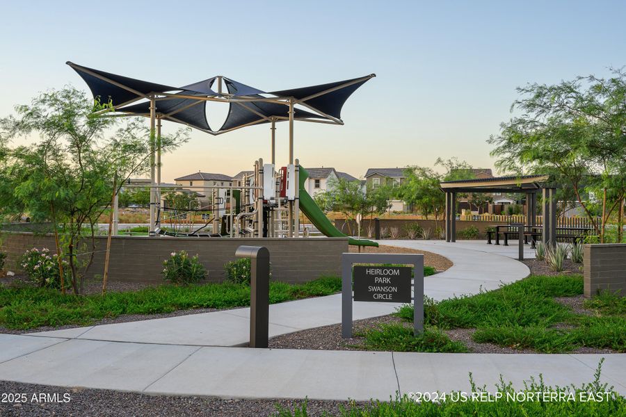 24-024- 0Heirloom Park