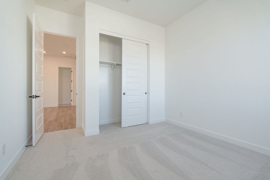 Spacious, unfurnished interior of a new home in Soleo, San Tan Valley (Image 14). Spacious, unfurnished interior of a new home in Soleo, San Tan Valley (Image 14).