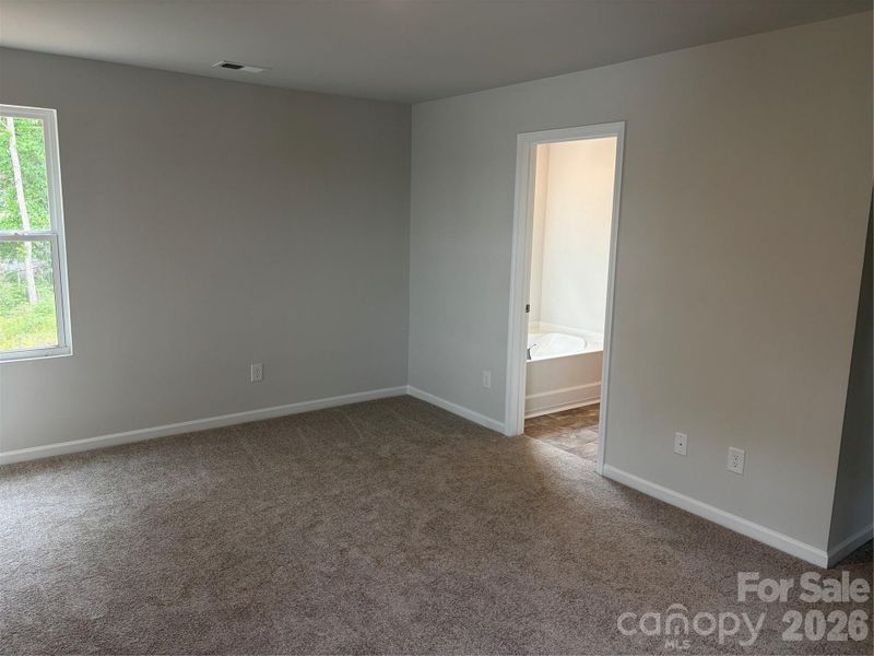Spacious, unfurnished interior of a new home in Fisher Springs, Kannapolis (Image 5). Spacious, unfurnished interior of a new home in Fisher Springs, Kannapolis (Image 5).