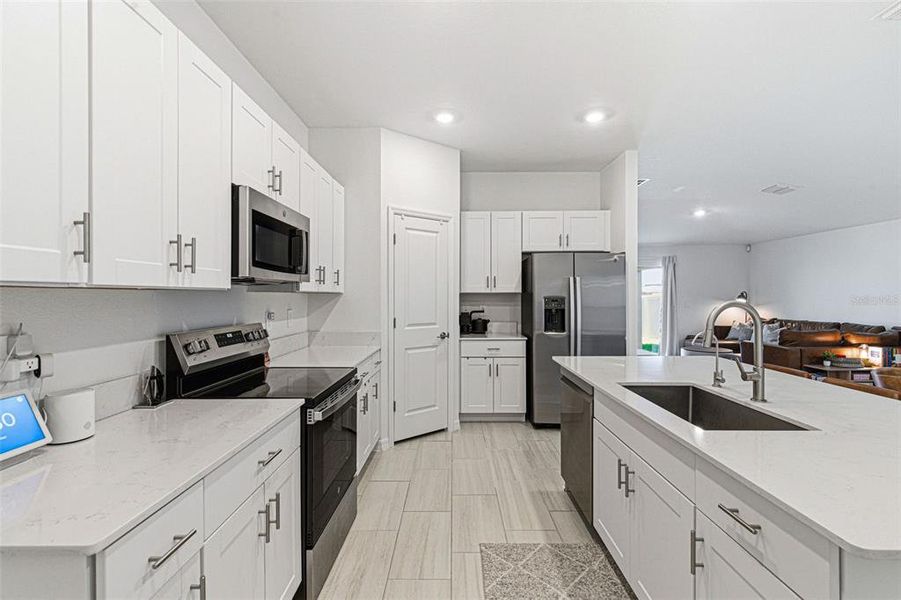 Furnished interior view inside a new home in North Park Isle, Plant City (Image 14).