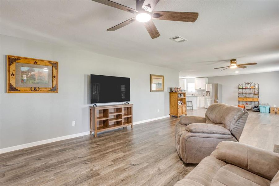 Furnished interior view inside a new home in , Mineral Wells (Image 6).