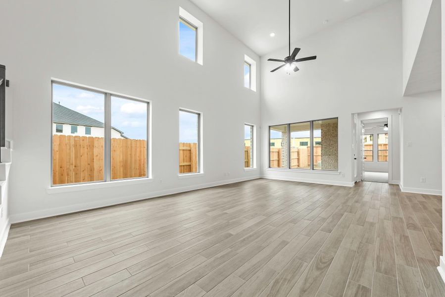 Representative image. Features, specifications, selections and colors may vary.