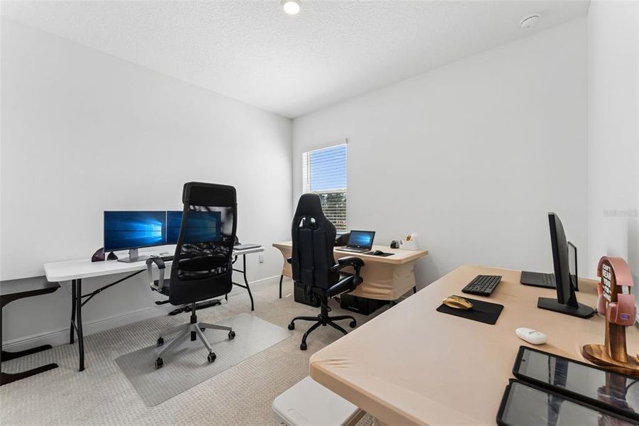 Furnished interior view inside a new home in Hills of Minneola, Minneola (Image 29).