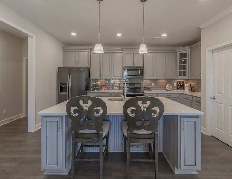 Eppes GY, 2-Story Home