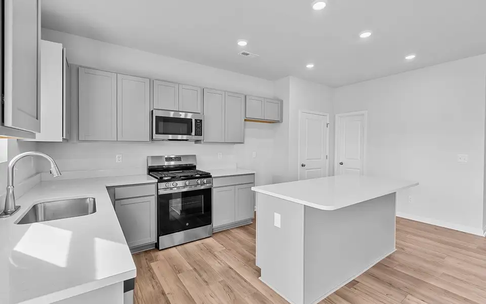 Furnished interior view inside a new home in Hanes Lake, Winston-Salem (Image 8).