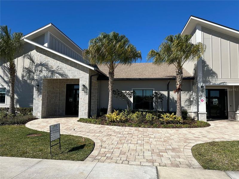 Front exterior of a new home in , Kissimmee, FL, highlighting curb appeal (Image 19).