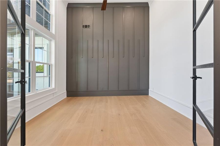 Spacious, unfurnished interior of a new home in , Monroe (Image 41).