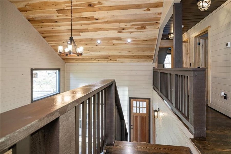 Spacious, unfurnished interior of a new home in , Talking Rock (Image 39).