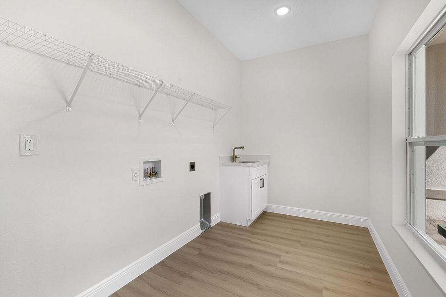 9055-103rd-Ave-HigMedia-040-1280