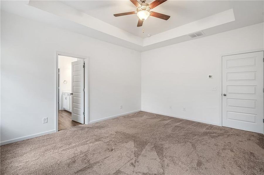 Spacious, unfurnished interior of a new home in , Dalton (Image 42).