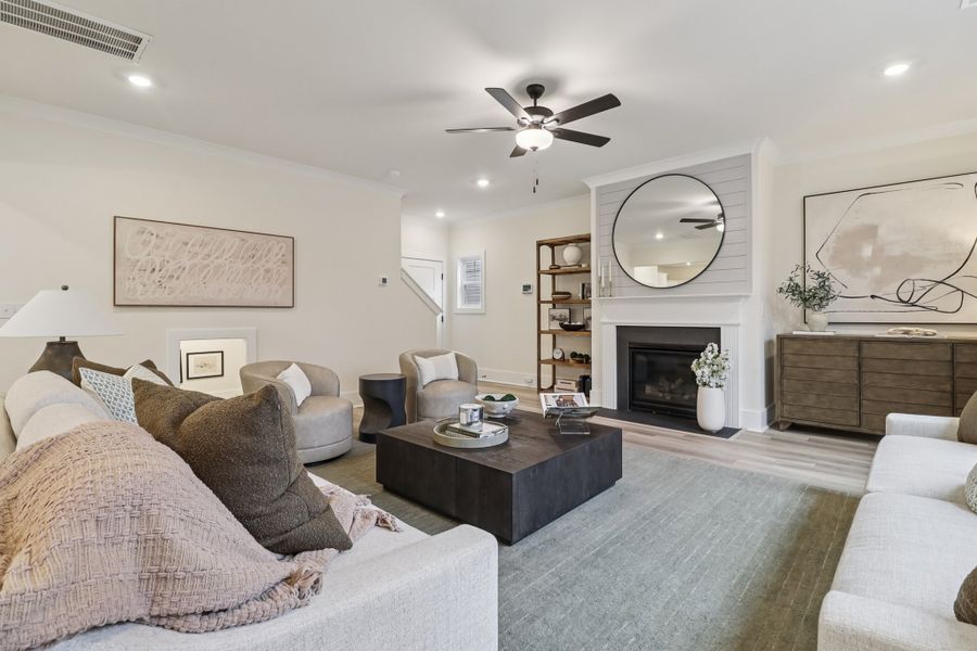 Representative furnished interior of a home built from the Bradley II by Great Southern Homes in Sedona, Greenville (Image 76).